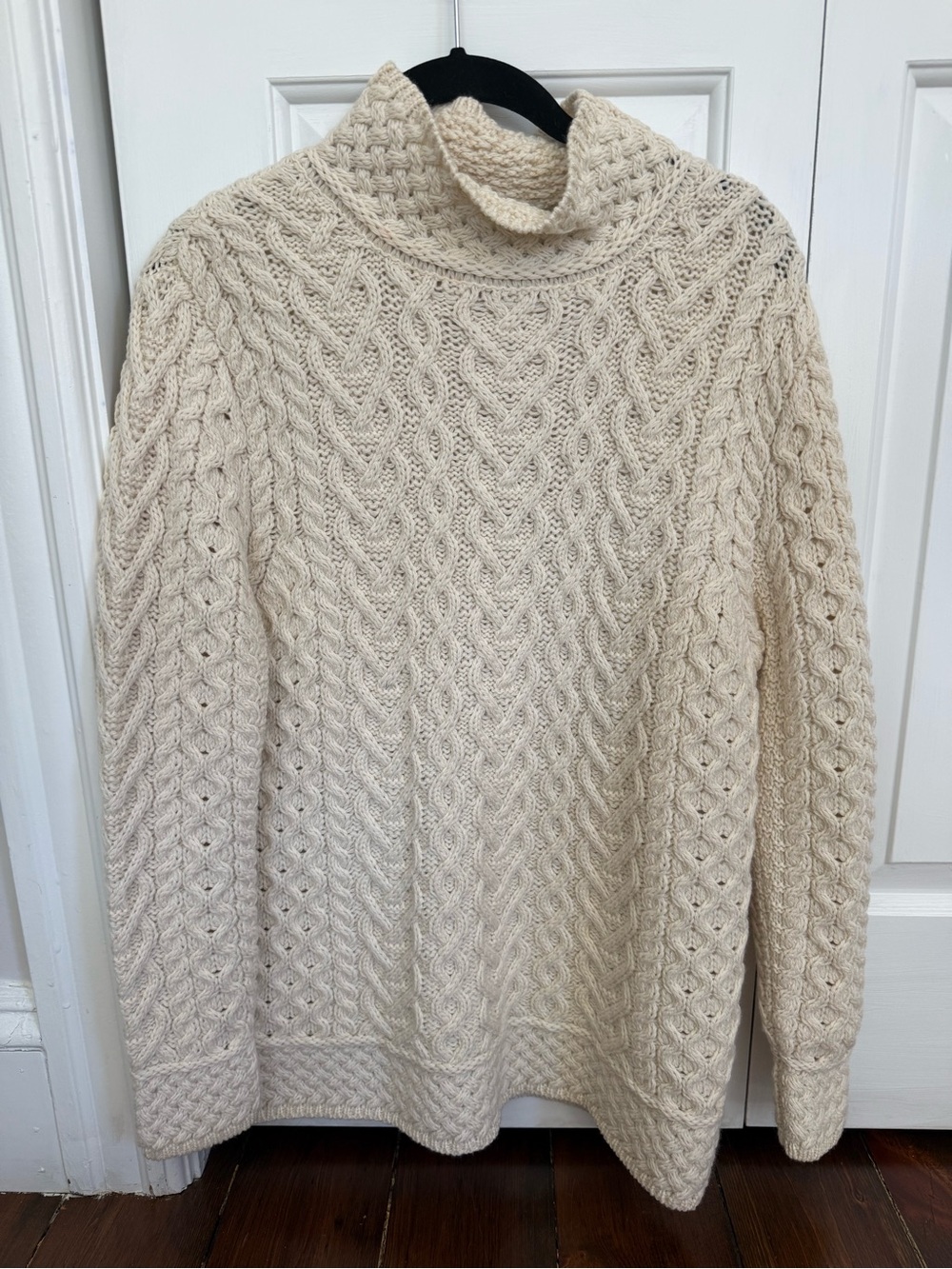Aran sweater Market wool sweater